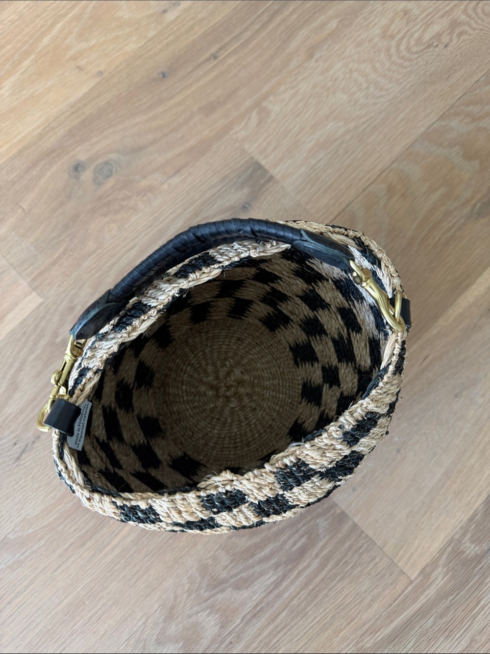 Clare V Checkered Woven Handbag in Black & Natural - Picture 4 of 6